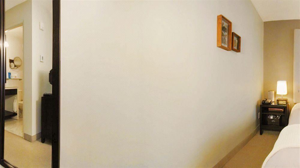 Photo of Bedroom in Byward Market - Parliament Hill
