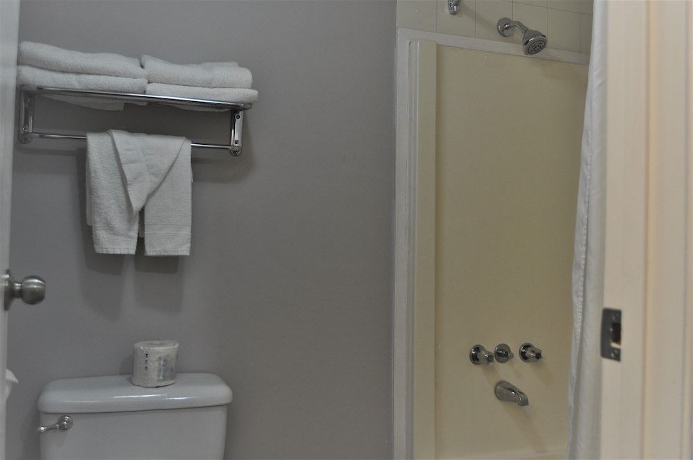 Photo of Bathroom in Langley