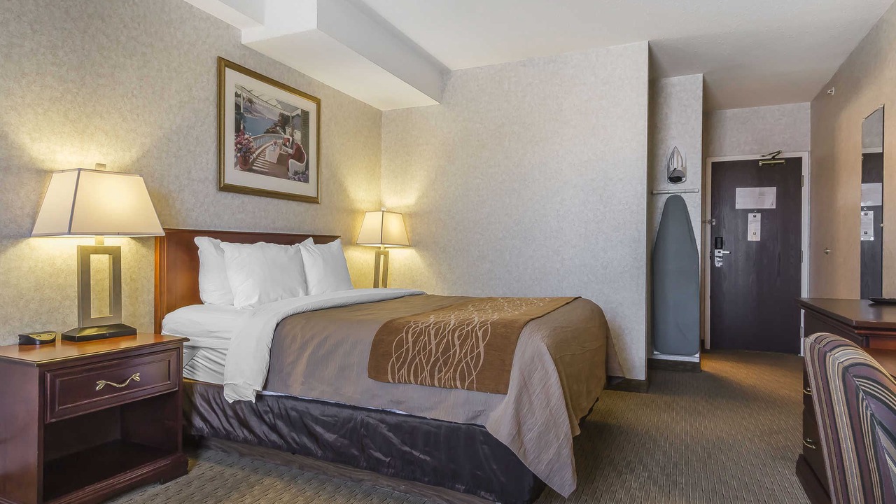 Photo of Bedroom in Medicine Hat