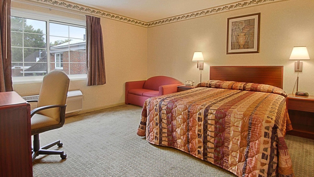 Photo of Bedroom in Lakewood