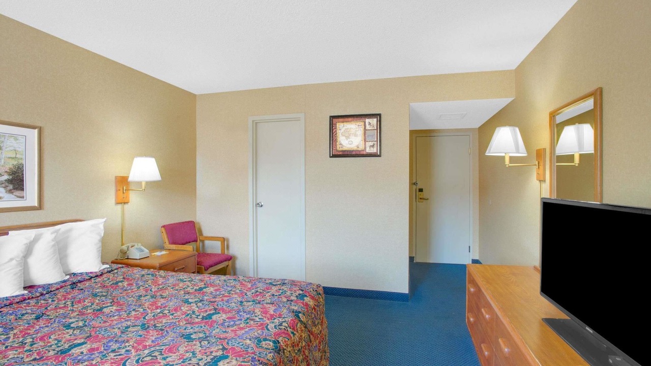 Photo of Bedroom in Auburn