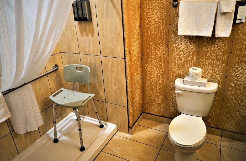Photo of Bathroom in Moosomin
