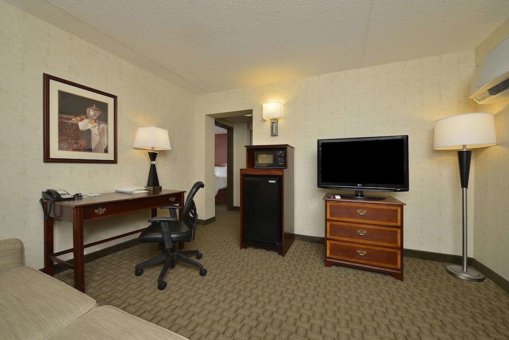 Photo of Livingroom in East Aurora