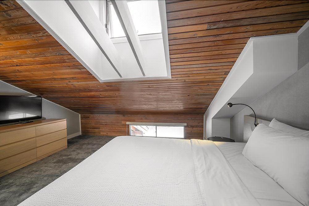 Photo of Bedroom in Lake Louise