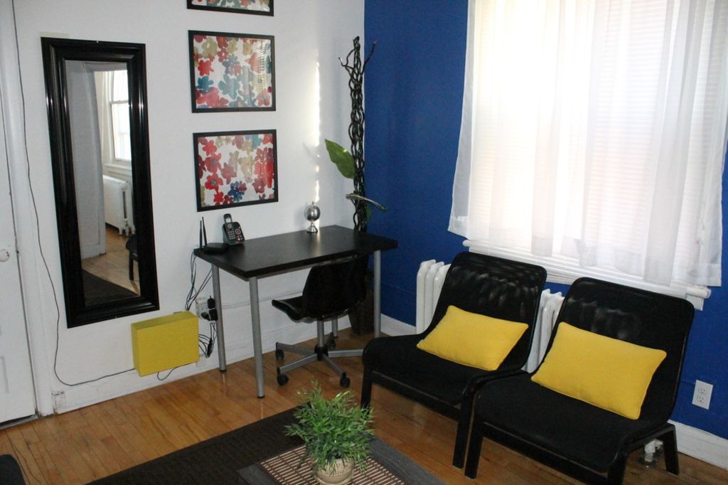 Photo of Livingroom in Sandy Hill