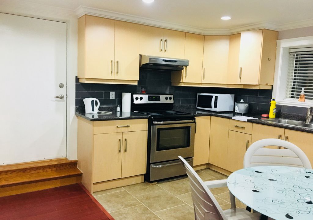 Photo of Kitchen in Renfrew-Collingwood