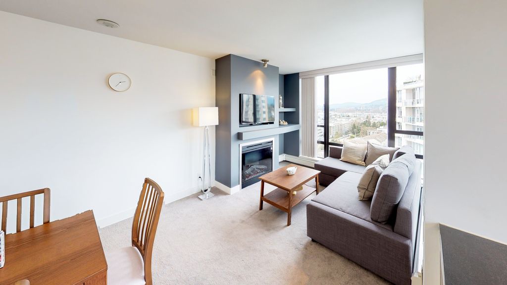 Photo of Livingroom in Lower Lonsdale