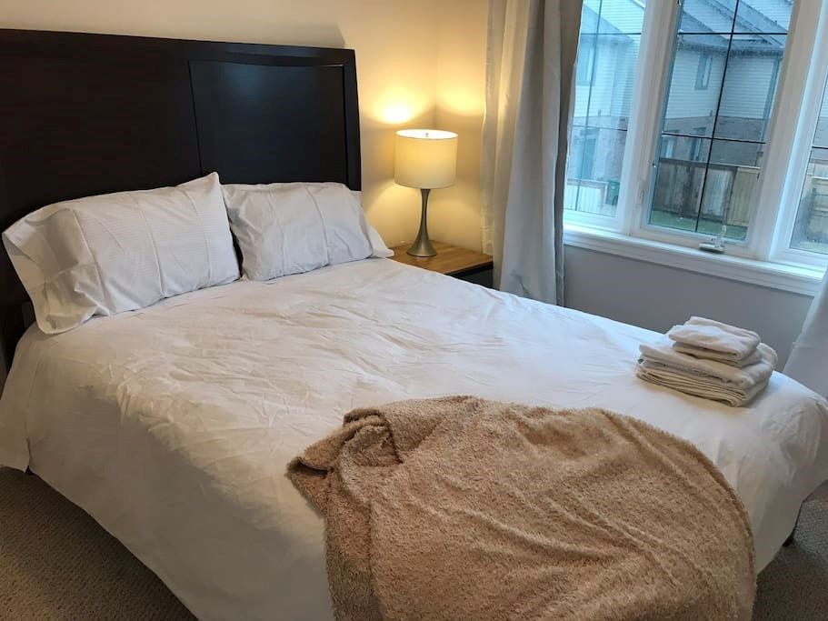 Photo of Bedroom in Stoney Creek