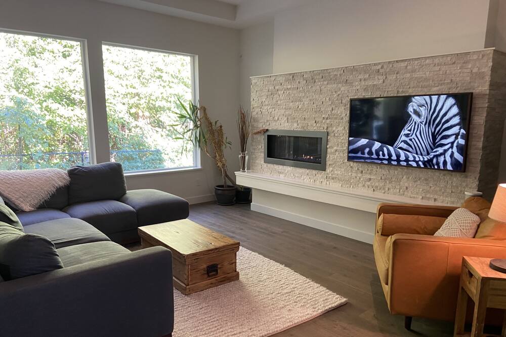 Photo of Livingroom in Squamish