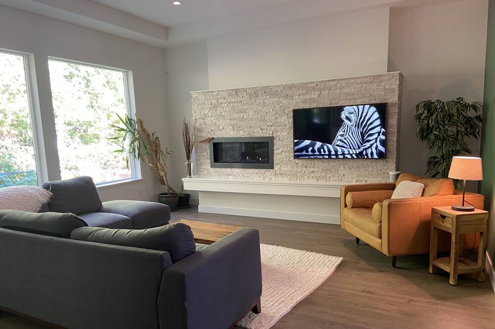 Photo of Livingroom in Squamish