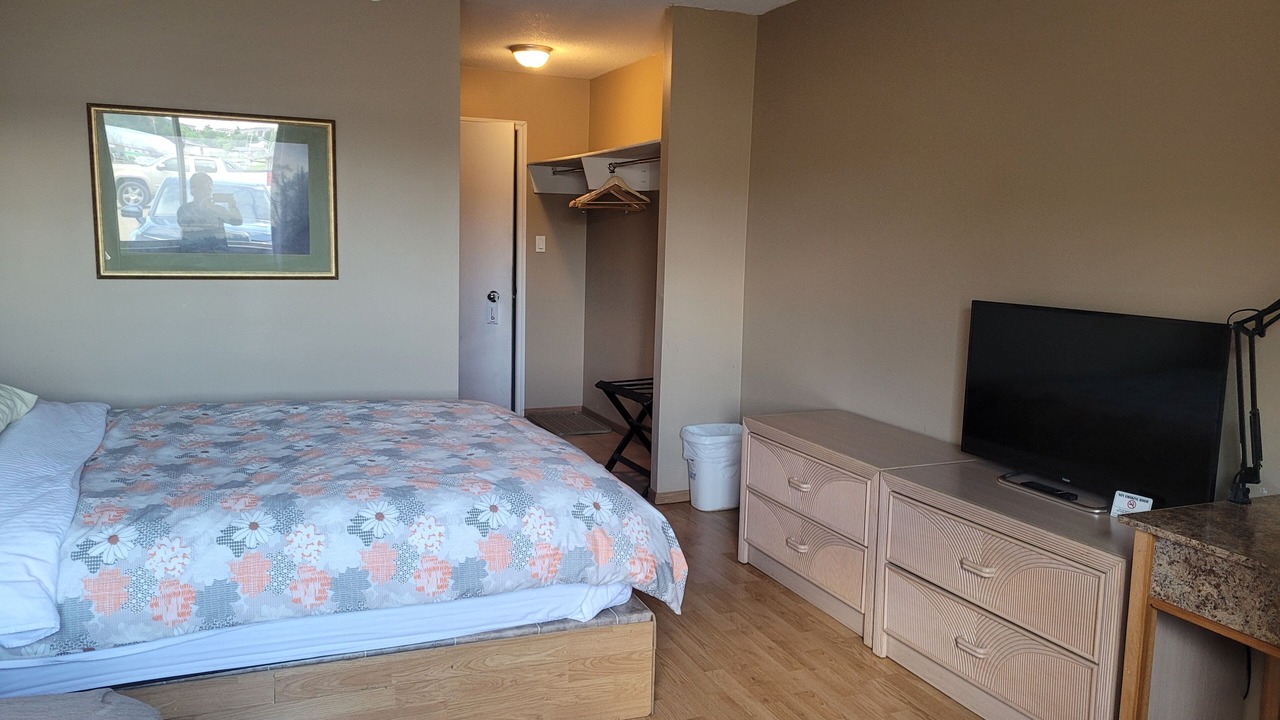 Photo of Bedroom in Boyle