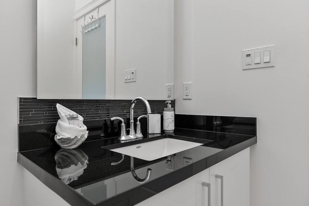 Photo of Bathroom in Regional District of Nanaimo