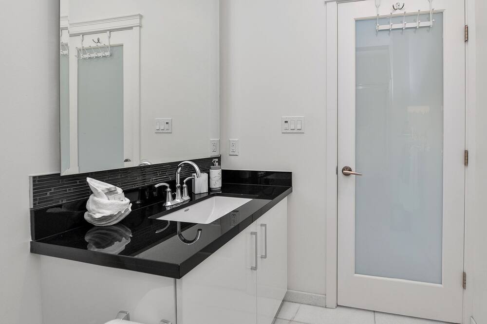 Photo of Bathroom in Regional District of Nanaimo