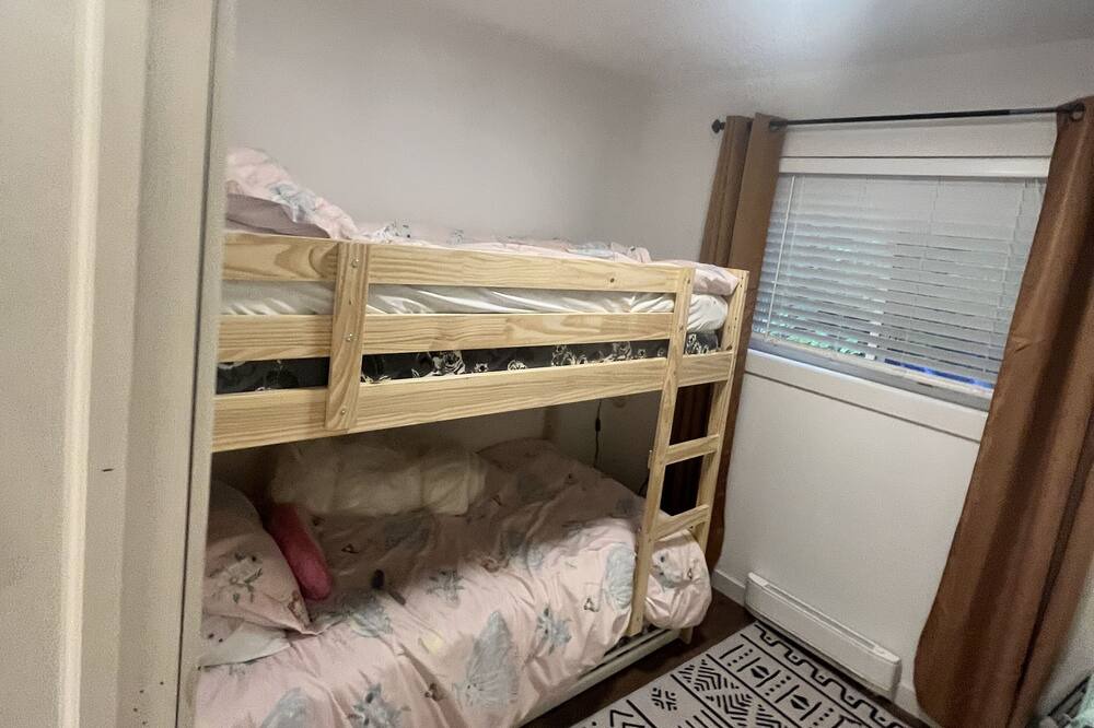 Photo of Bedroom in Torrance