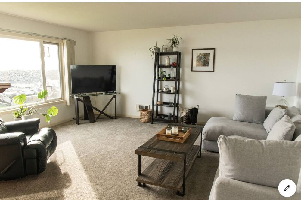 Photo of Others in Campbell River