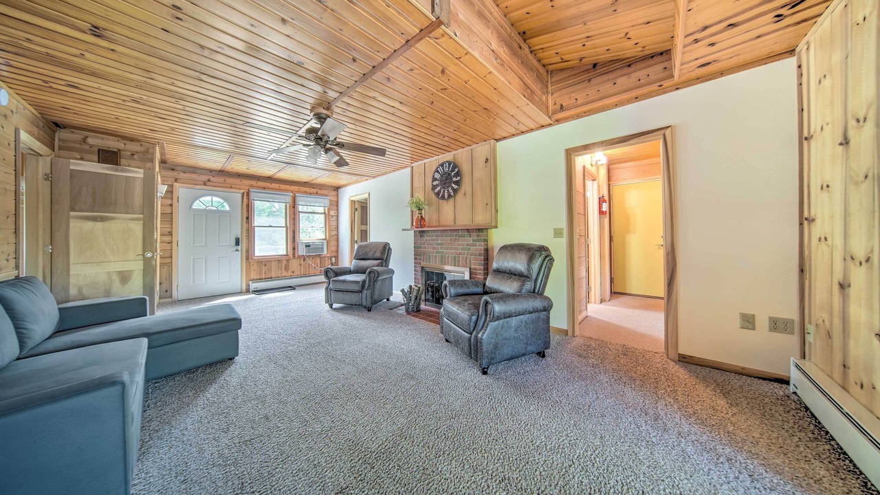 Photo of Livingroom in Newbury