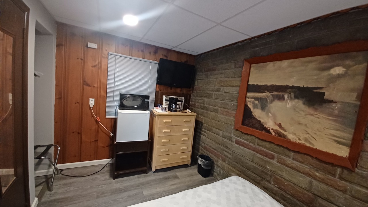 Photo of Bedroom in Niagara Falls
