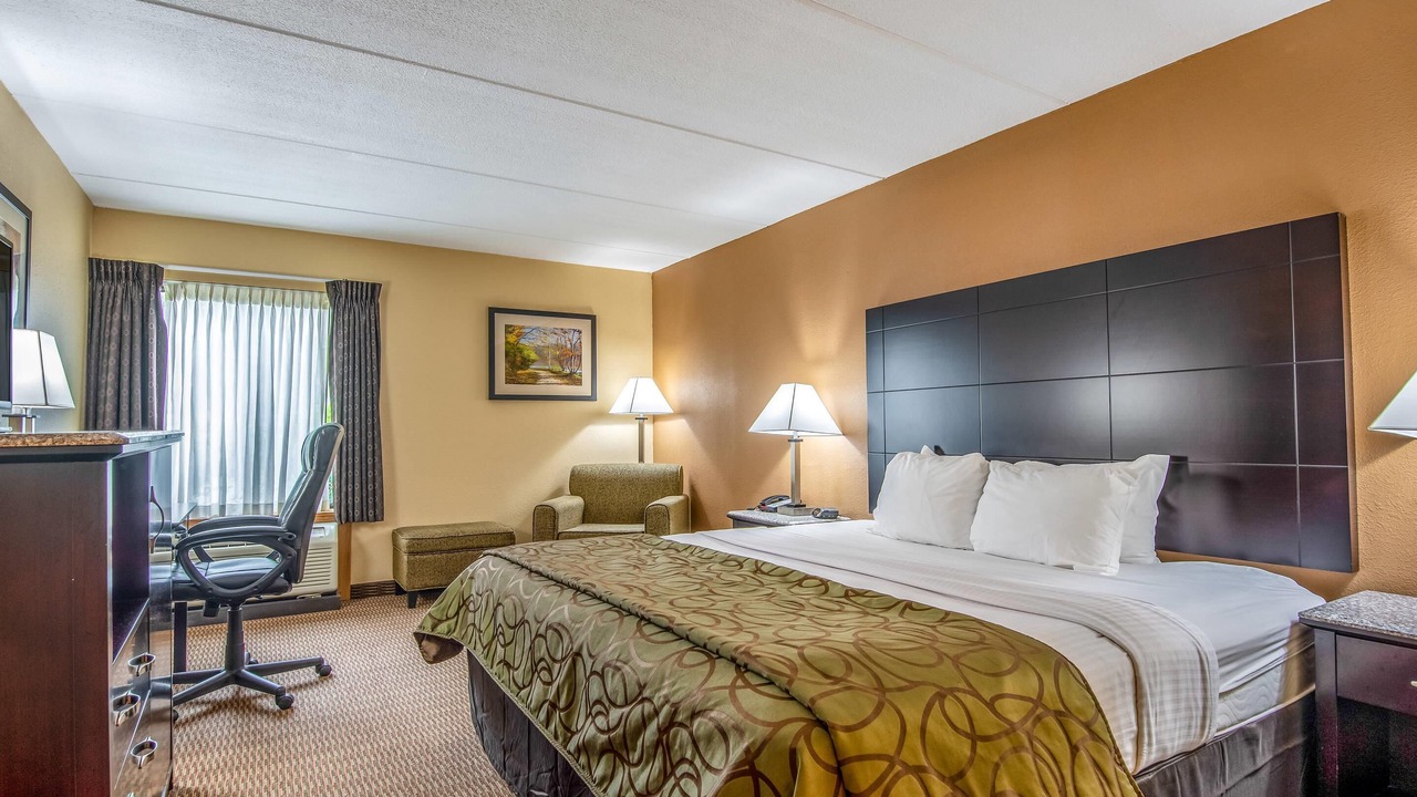 Photo of Bedroom in Tully