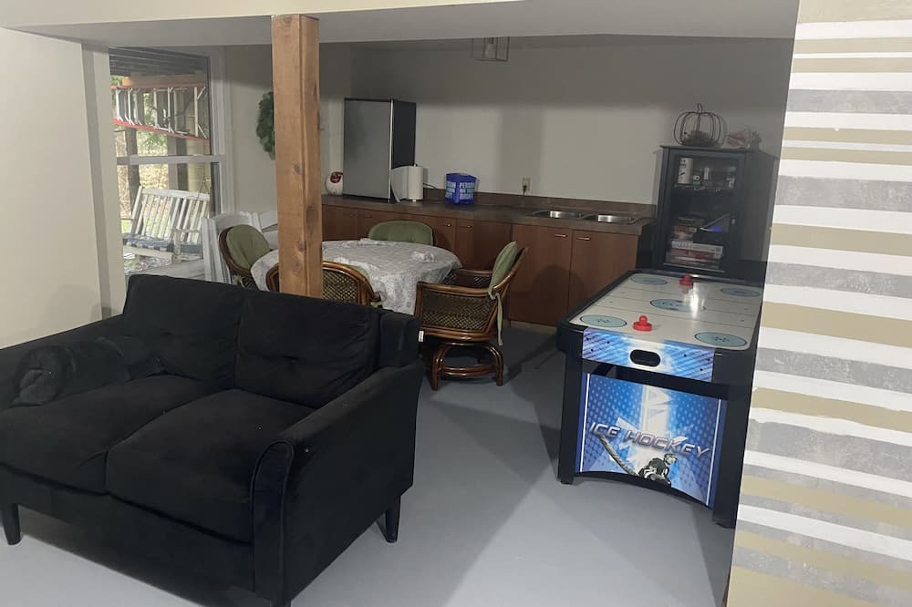 Photo of Bedroom in Town of Concord