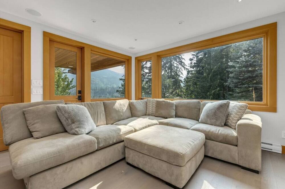 Photo of Others in Whistler Creekside