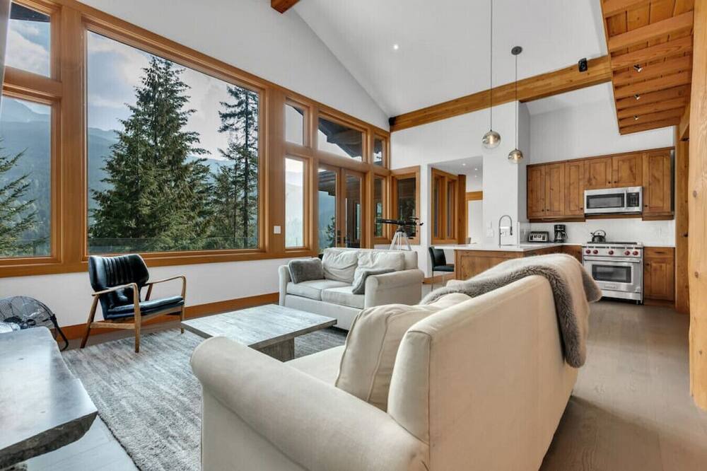 Photo of Others in Whistler Creekside