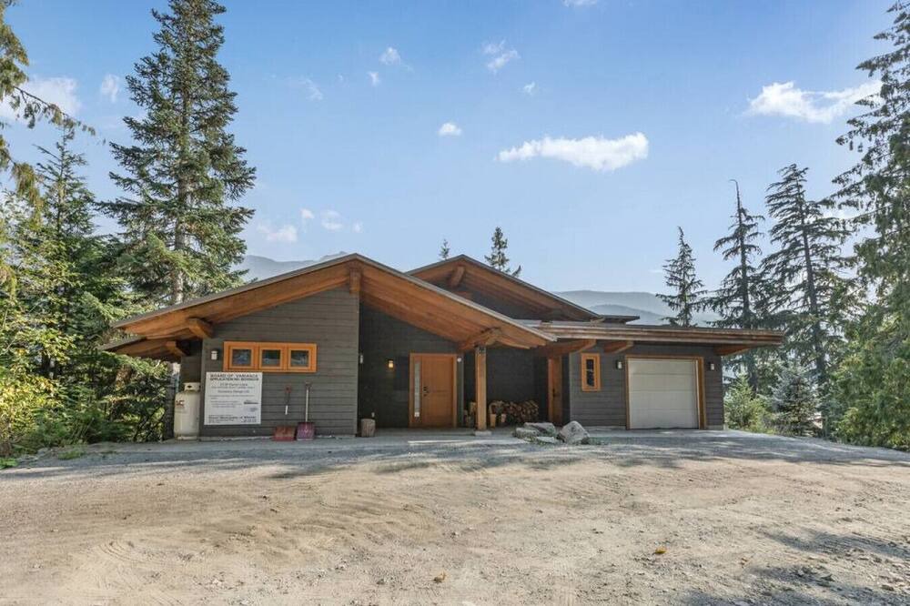 Photo of Others in Whistler Creekside