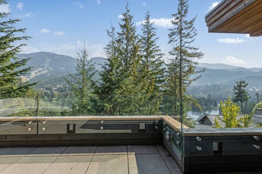 Photo of Others in Whistler Creekside