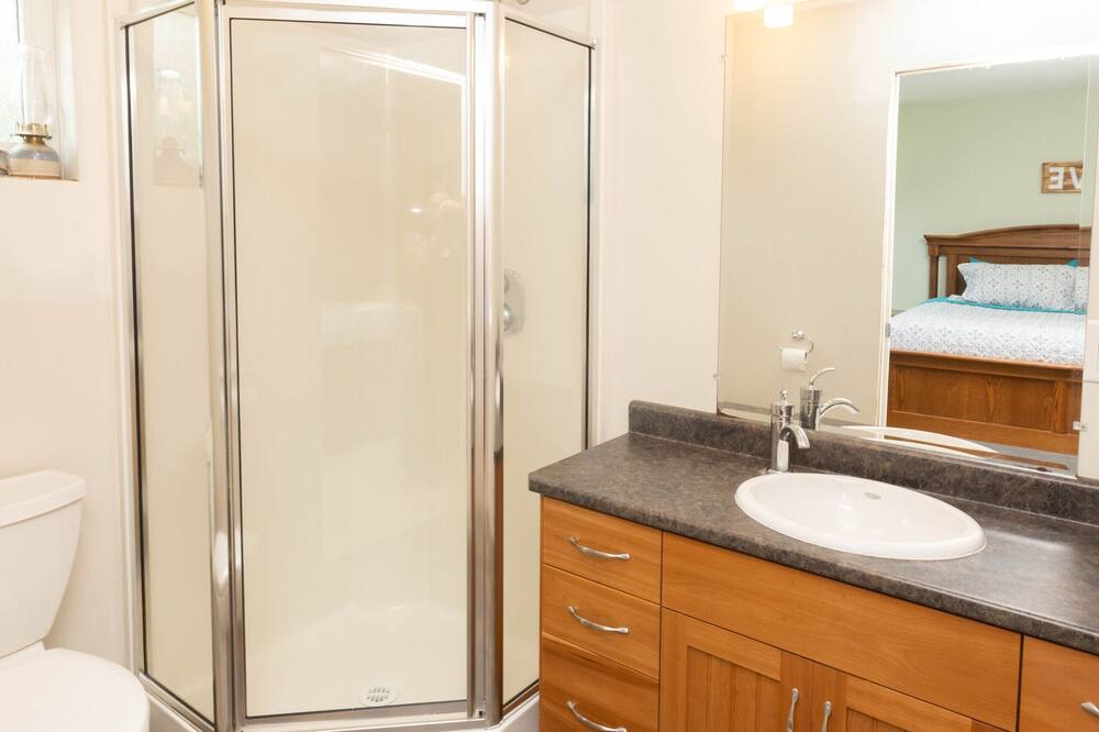 Photo of Bathroom in Black Creek