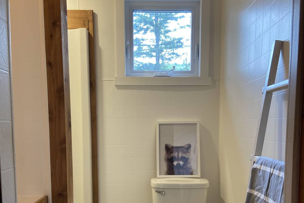 Photo of Bathroom in Notre-Dame-de-la-Merci