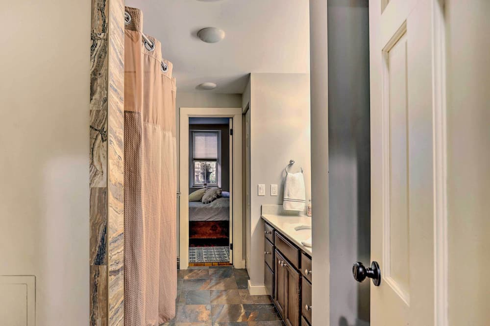 Photo of Bathroom in Corn Hill