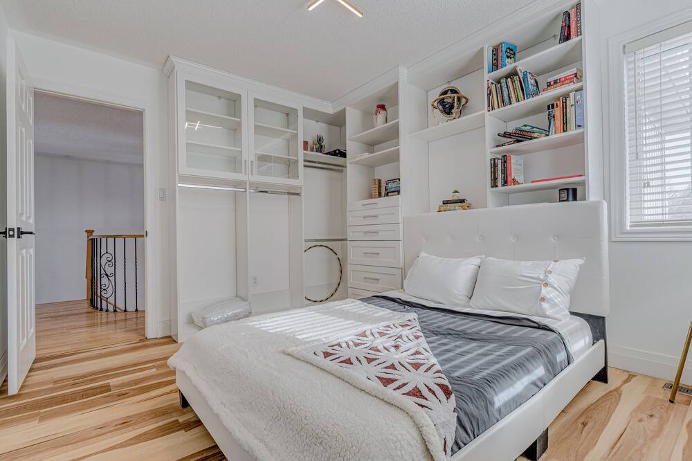 Photo of Bedroom in Schomberg