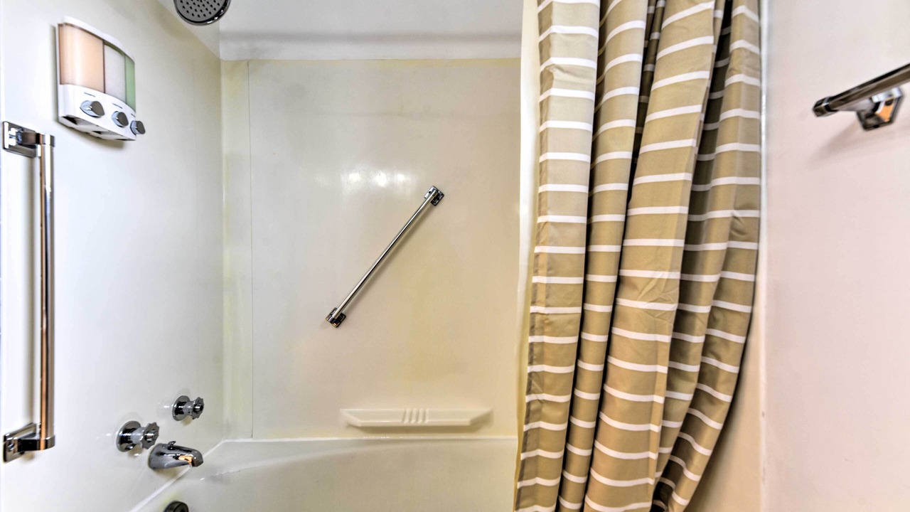 Photo of Bathroom in Athol Springs