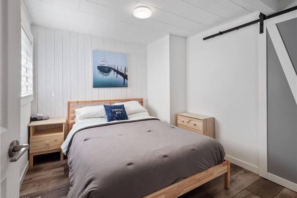 Photo of Bedroom in Port Dover