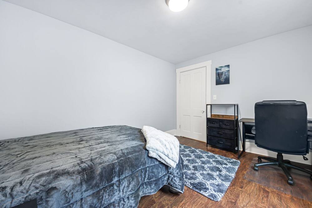 Photo of Bedroom in Willoughby