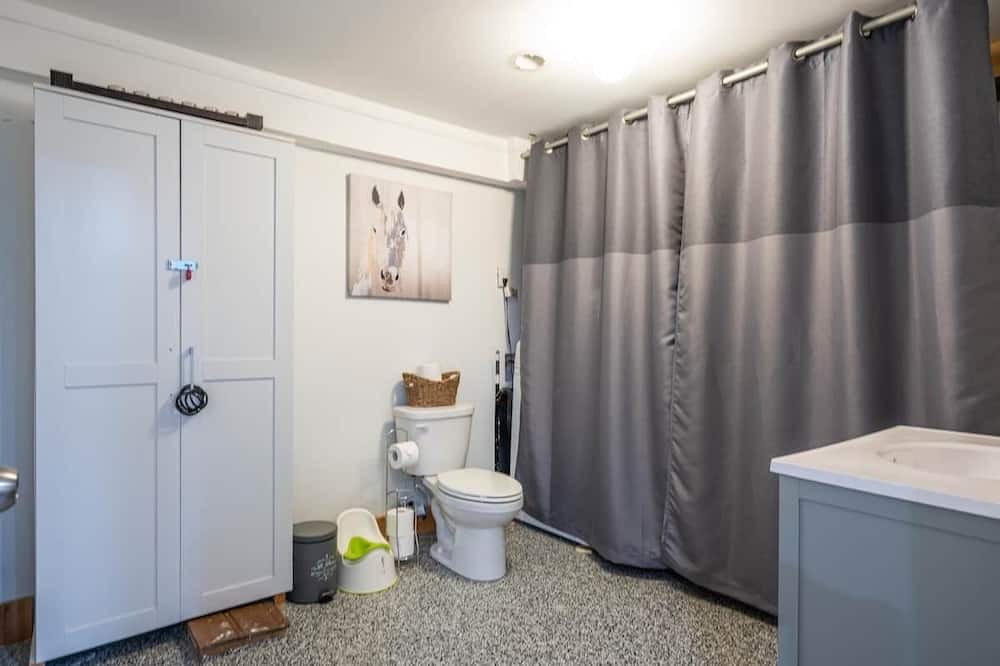 Photo of Bathroom in Saint-Didace