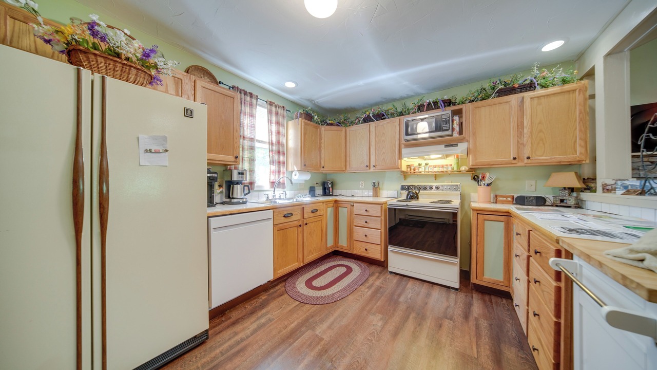 Photo of Kitchen in Austinburg