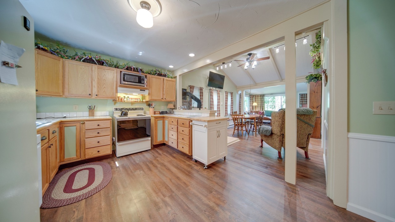 Photo of Kitchen in Austinburg