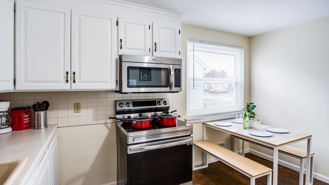 Photo of Kitchen in Gates-North Gates