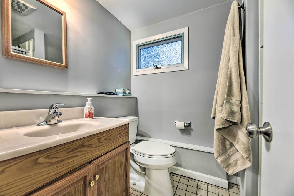 Photo of Bathroom in Williamsville