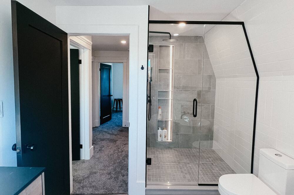 Photo of Bathroom in Stratford