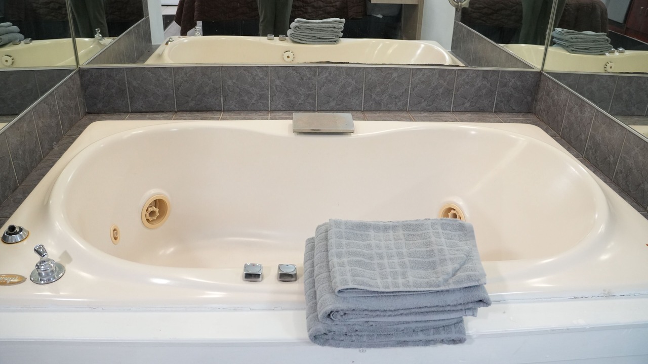 Photo of Bathroom in Webster Crossing