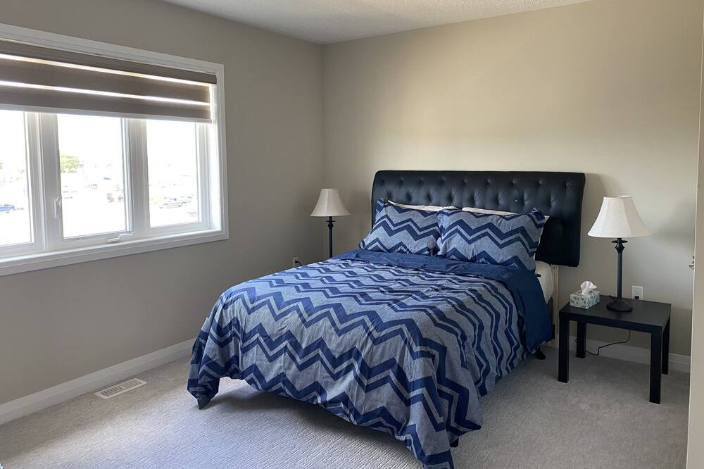 Photo of Bedroom in Hamilton