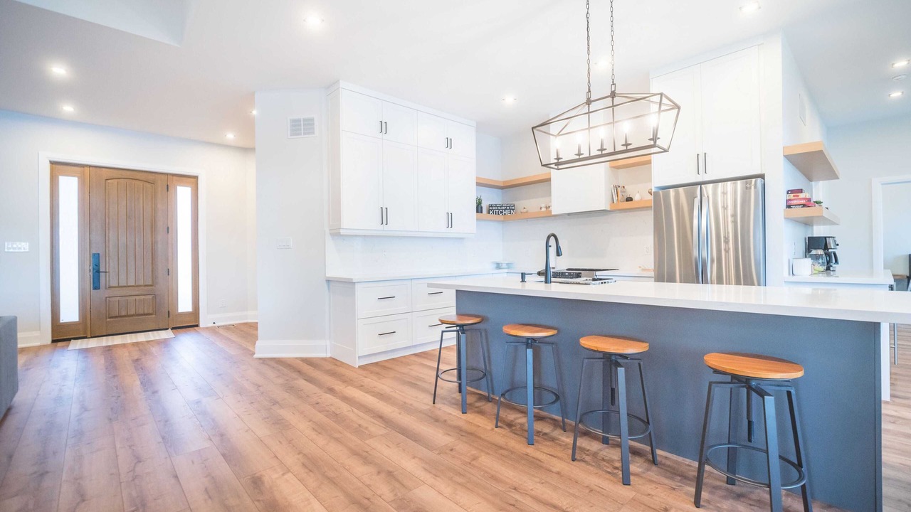Photo of Kitchen in Lake of Bays