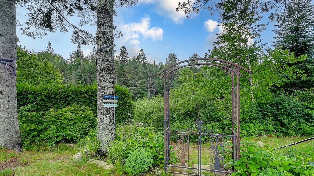 Photo of Outdoor in Notre-Dame-de-la-Merci
