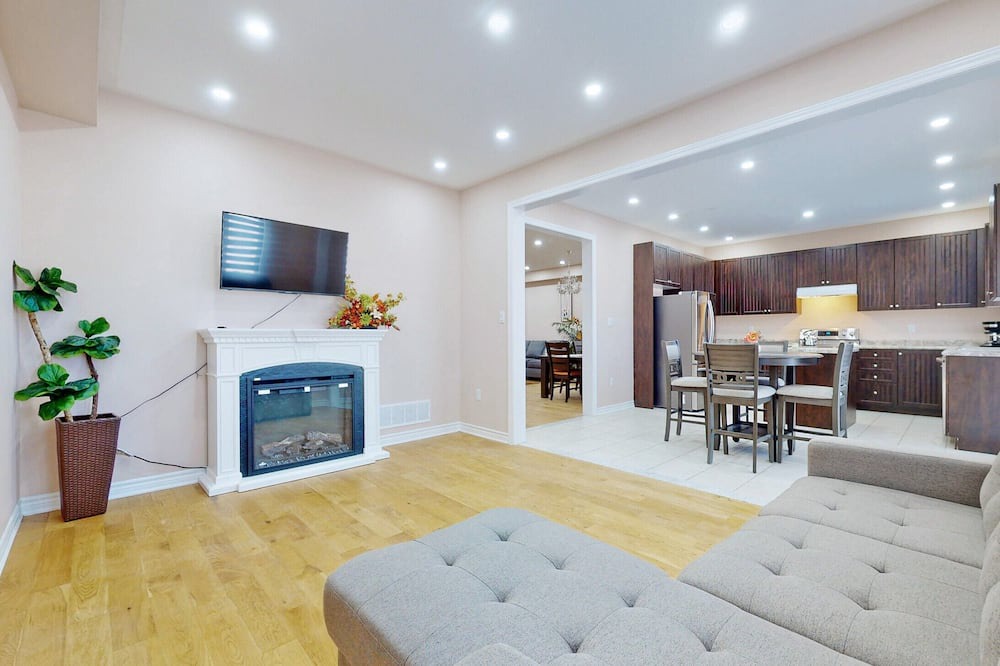 Photo of Livingroom in Beaverton
