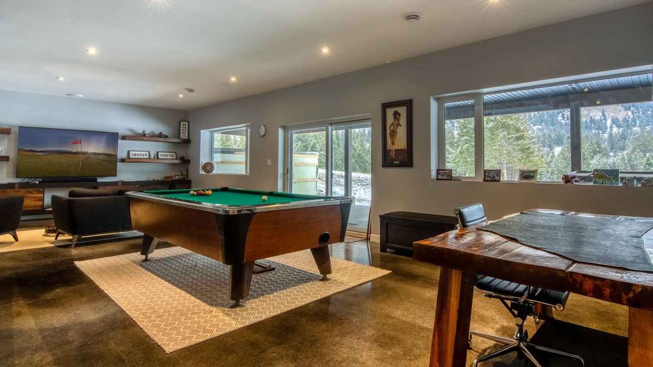 Photo of Bedroom in East Kootenay
