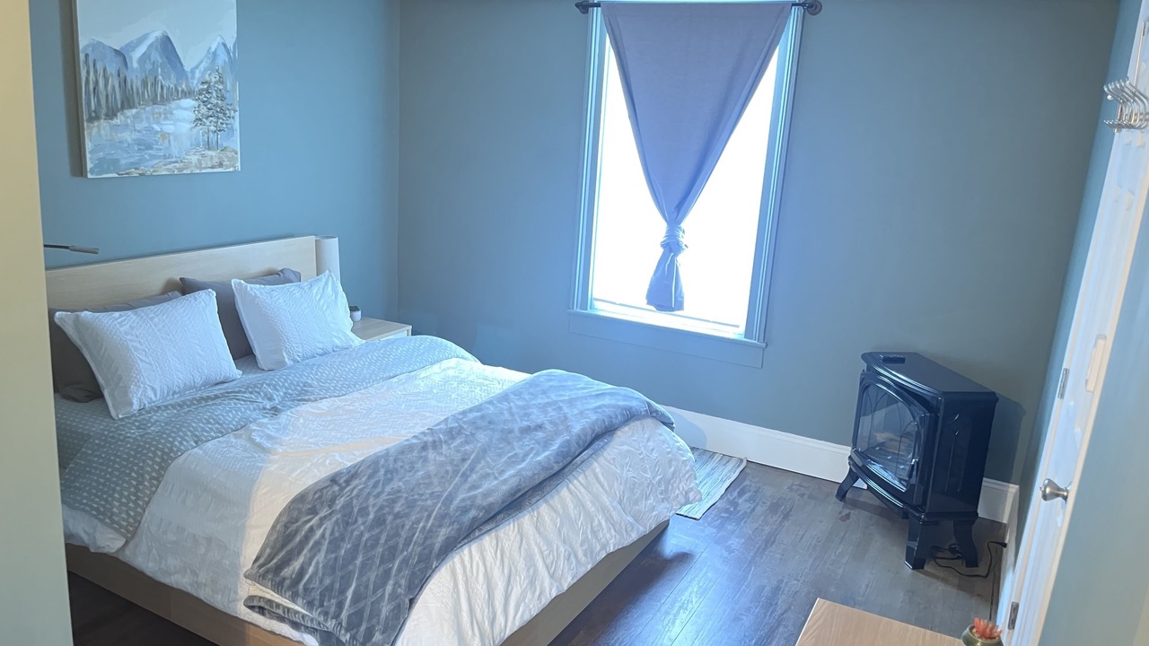 Photo of Bedroom in Tully