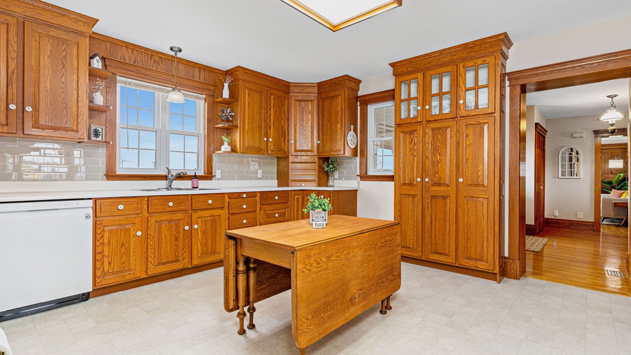 Photo of Kitchen in West Lincoln