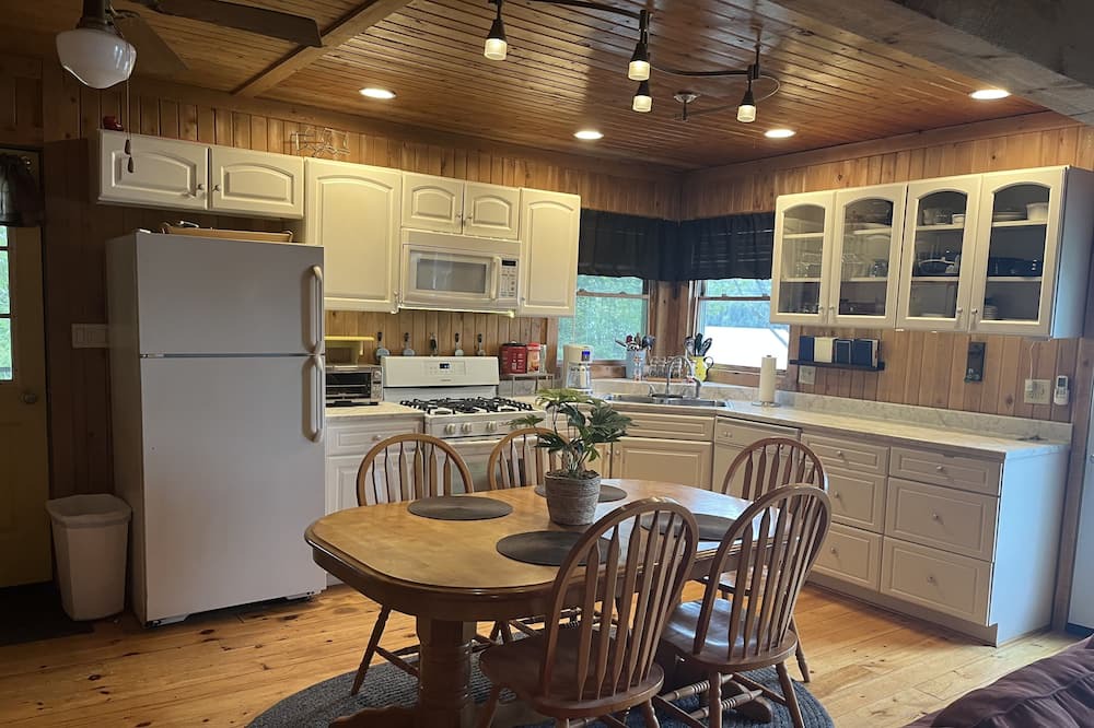 Photo of Kitchen in Baileyville