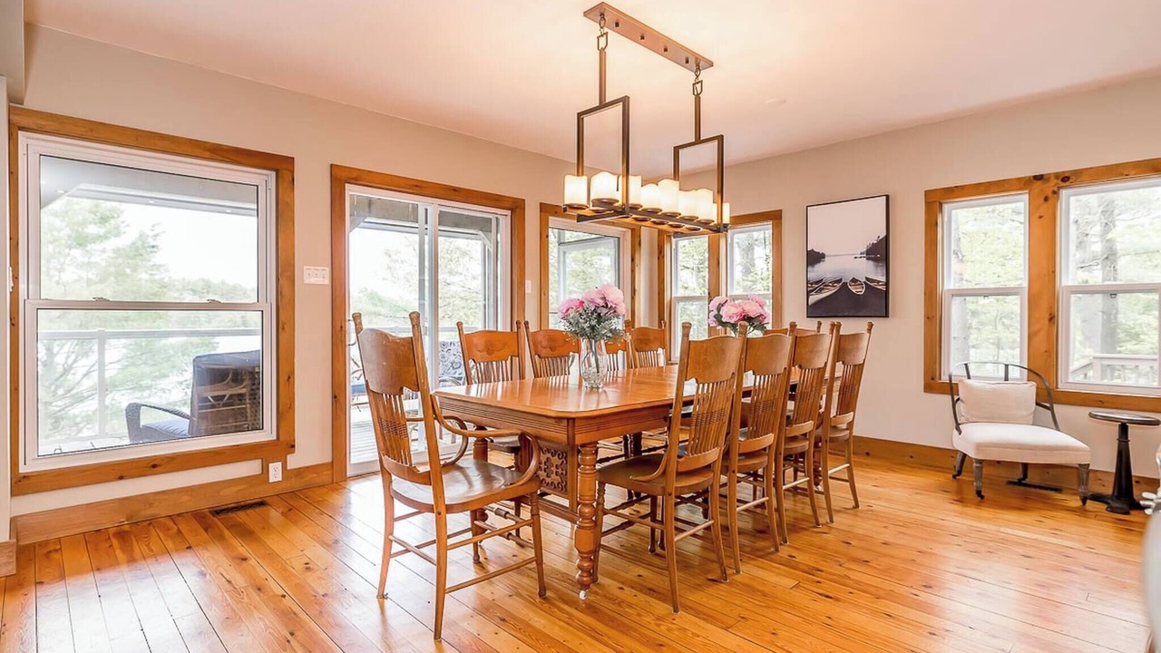 Photo of Patio Balcony in Gravenhurst